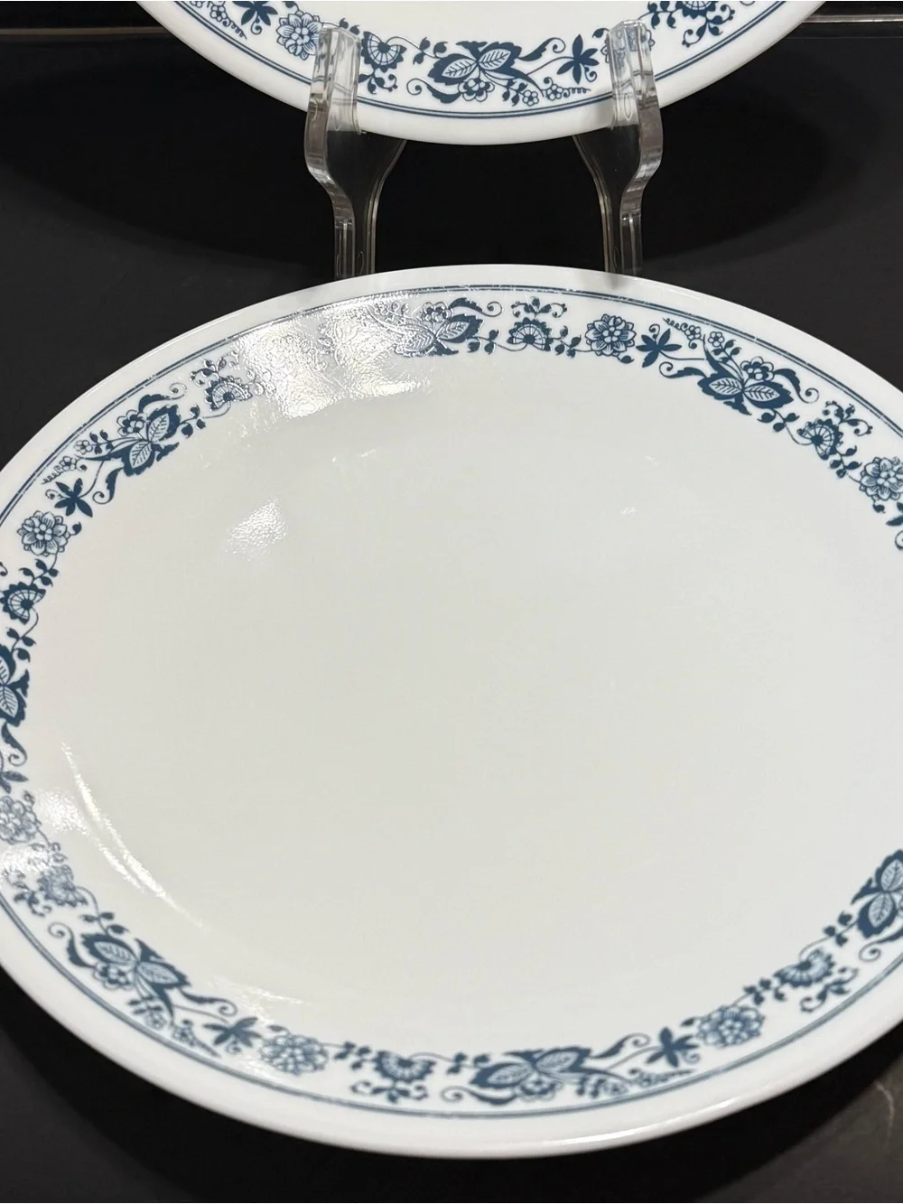 Lot Of 2 Vintage Corelle by Corning USA Old Town Blue Onion Dinner Plates 10.25”